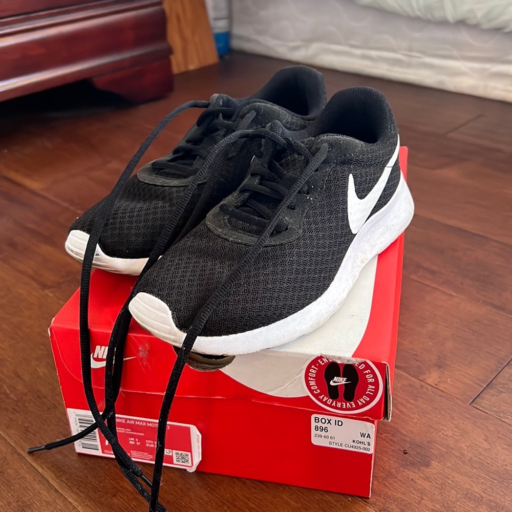 Nike Shoes